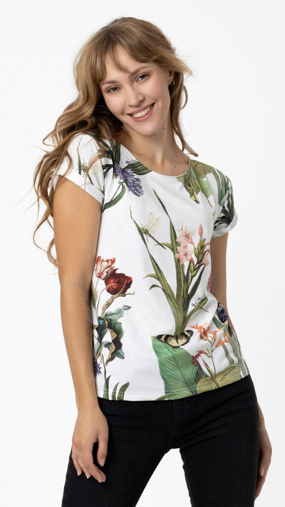 T-shirt – Teahouse – scooped neckline